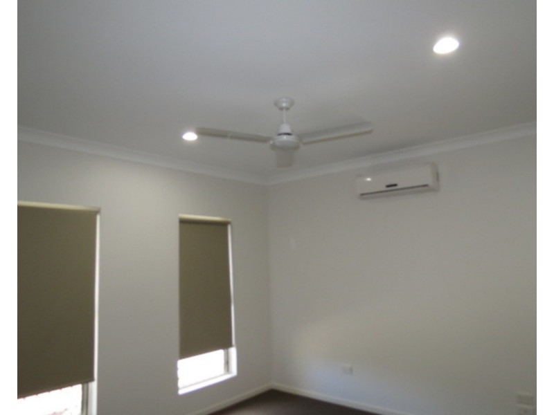 21 Seabreeze Close, Bowen QLD 4805