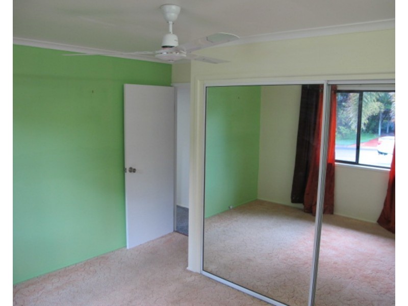4 Lotus Lane, Bowen QLD 4805