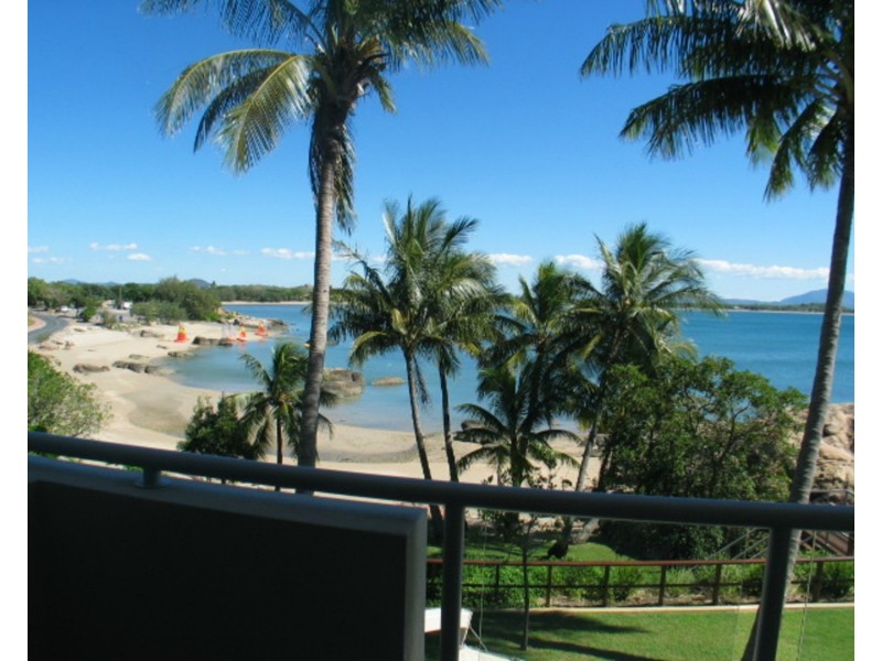 2/2b Horseshoe Bay Road, Bowen QLD 4805