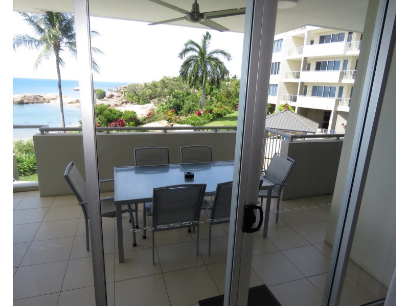 2/2b Horseshoe Bay Road, Bowen QLD 4805