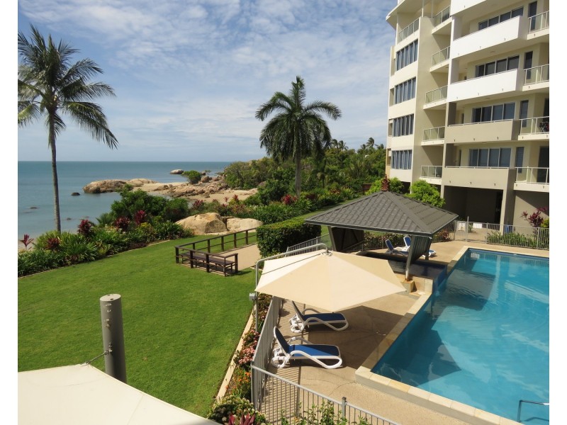 2/2b Horseshoe Bay Road, Bowen QLD 4805