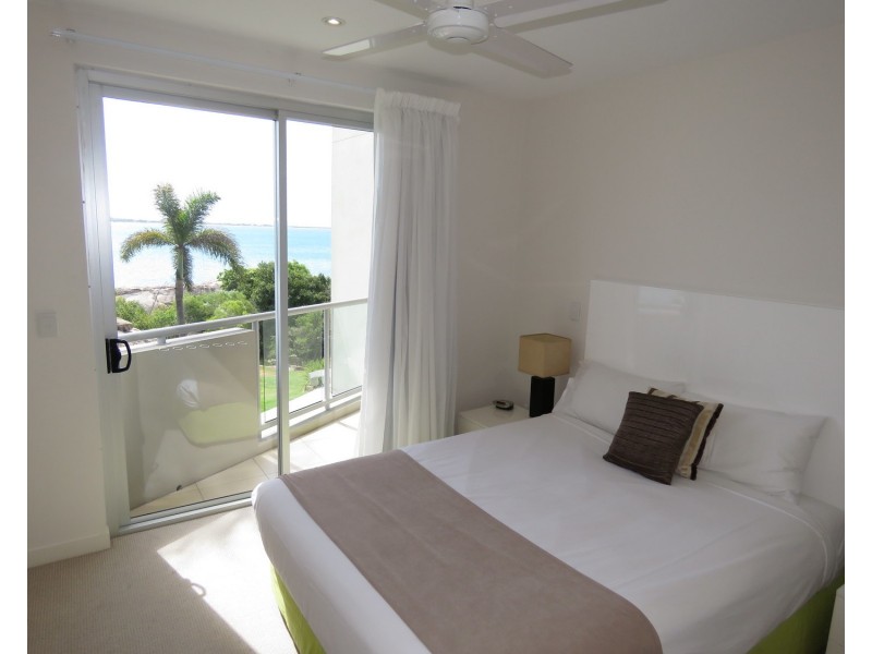 2/2b Horseshoe Bay Road, Bowen QLD 4805