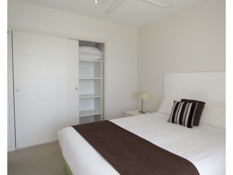 2/2b Horseshoe Bay Road, Bowen QLD 4805