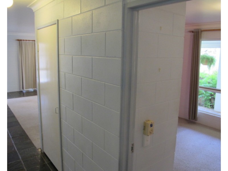 81 Poole Street, Bowen QLD 4805