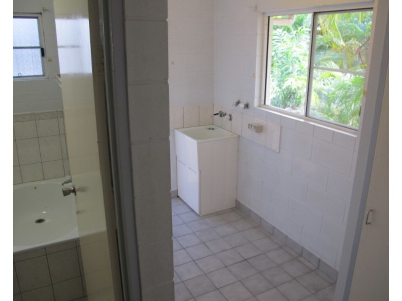 81 Poole Street, Bowen QLD 4805