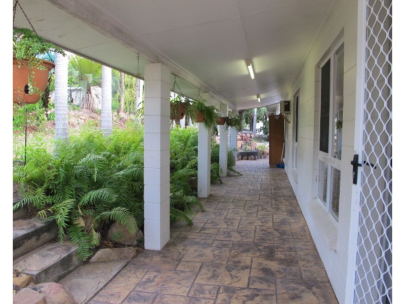 81 Poole Street, Bowen QLD 4805