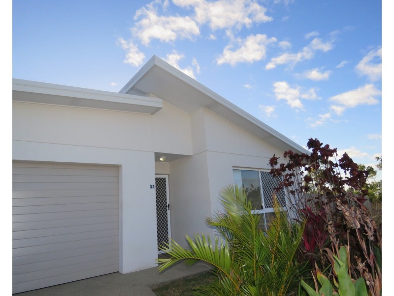 31 Sapphire Crescent, Bowen QLD 4805