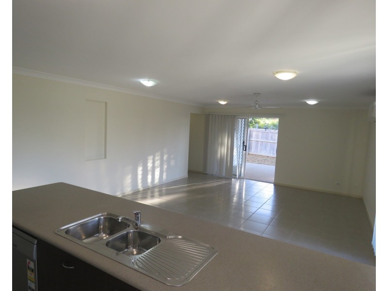 31 Sapphire Crescent, Bowen QLD 4805