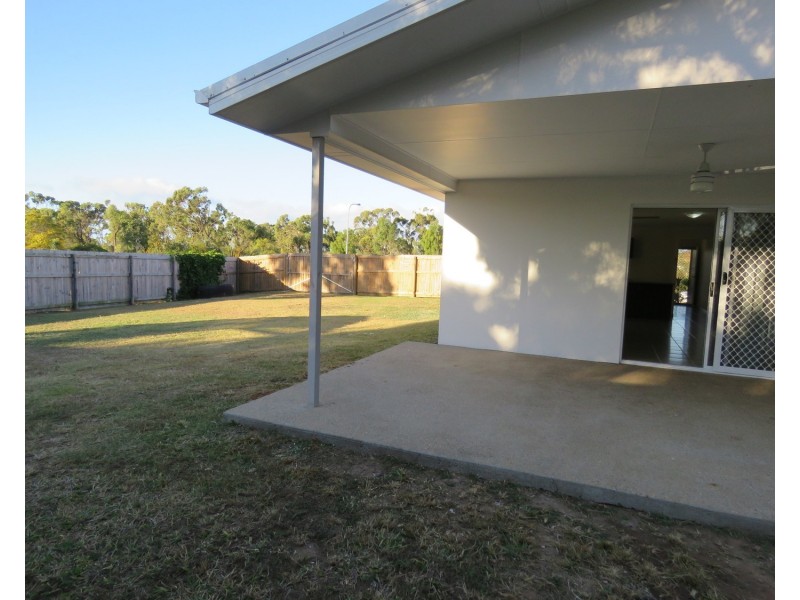 31 Sapphire Crescent, Bowen QLD 4805