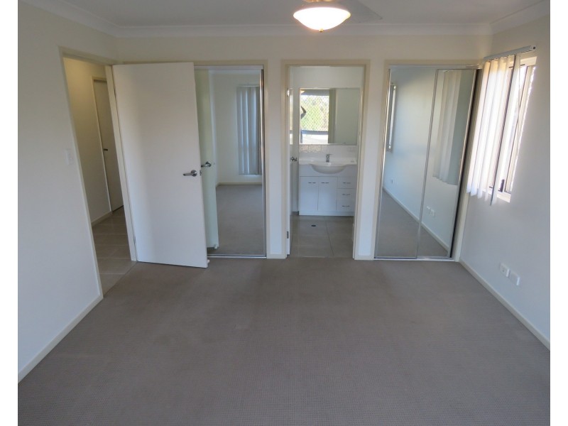 31 Sapphire Crescent, Bowen QLD 4805