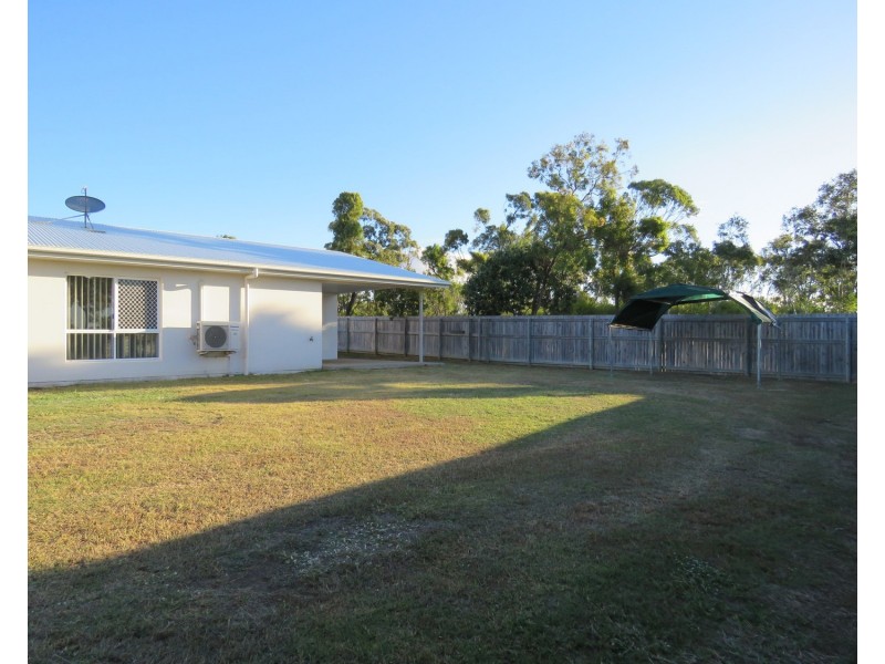 31 Sapphire Crescent, Bowen QLD 4805