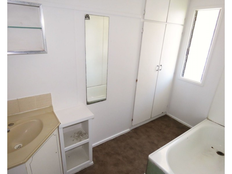 41 Gregory Street, Bowen QLD 4805