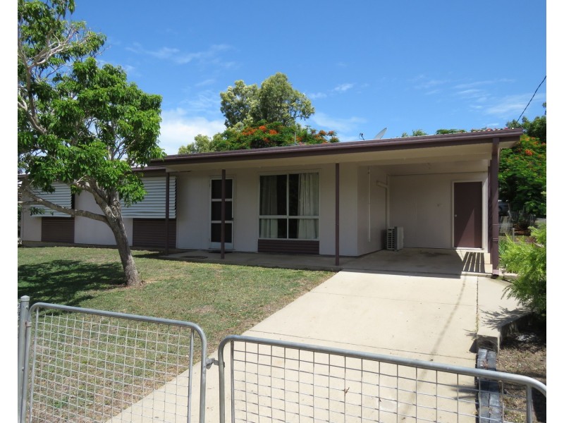 8 Salisbury Crescent, Bowen QLD 4805
