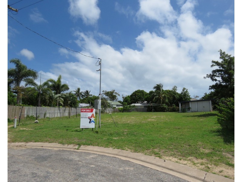 72 Field Street, Bowen QLD 4805