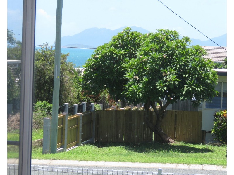 15 Casuarina Street, Bowen QLD 4805