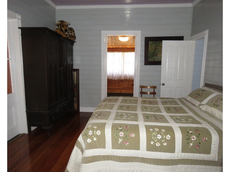 116 Powell Street, Bowen QLD 4805