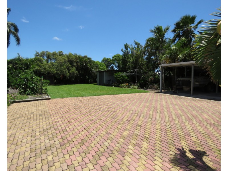 116 Powell Street, Bowen QLD 4805