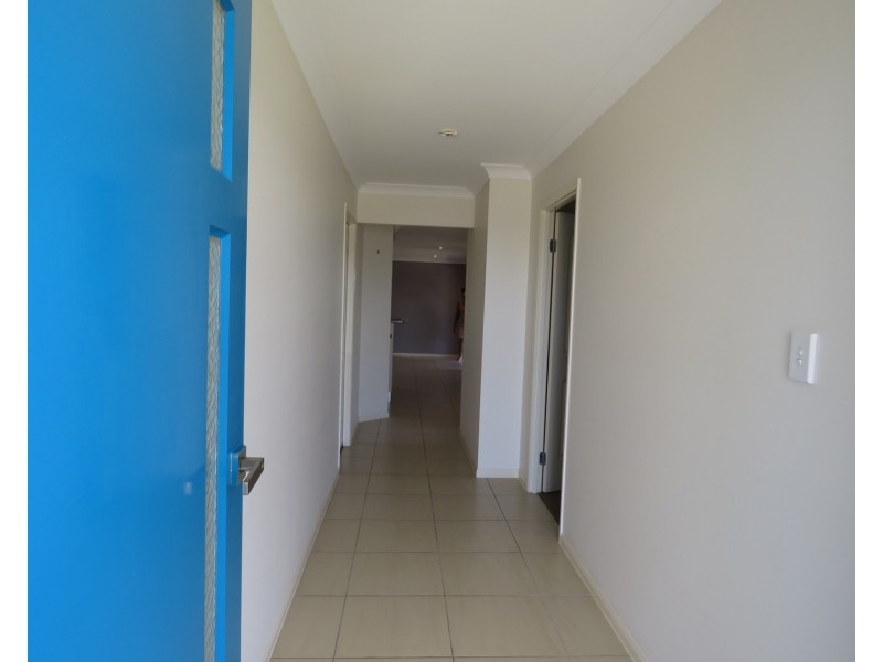 9 Lime Tree Court, Bowen QLD 4805