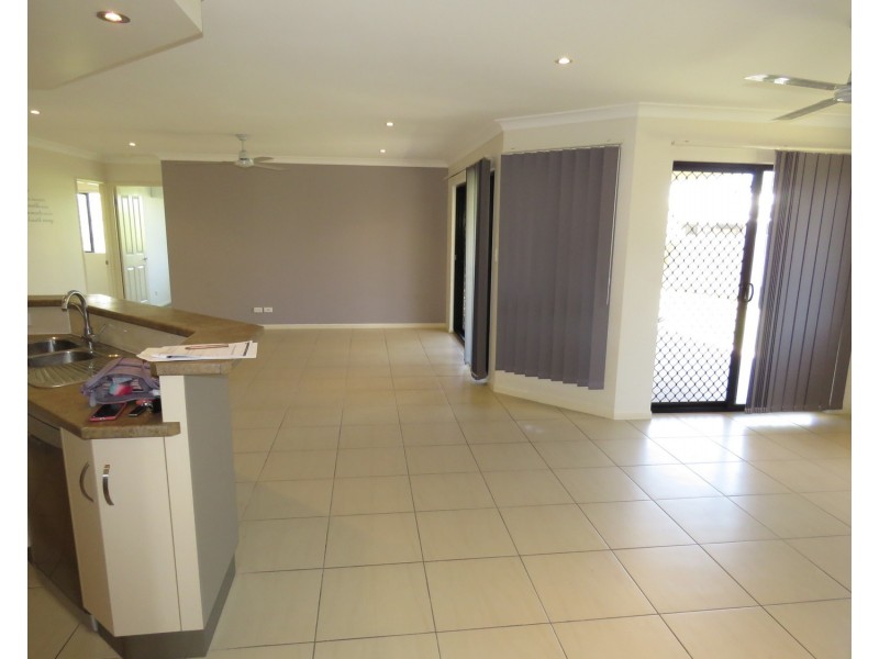 9 Lime Tree Court, Bowen QLD 4805