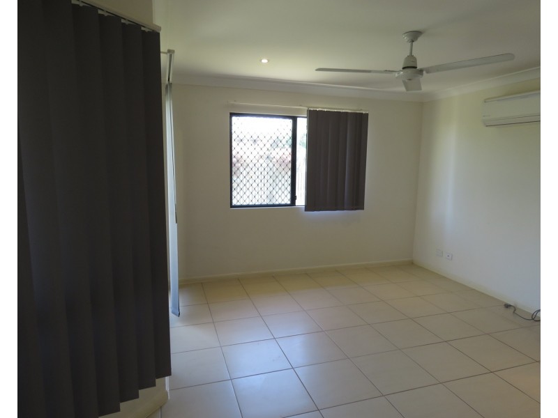 9 Lime Tree Court, Bowen QLD 4805