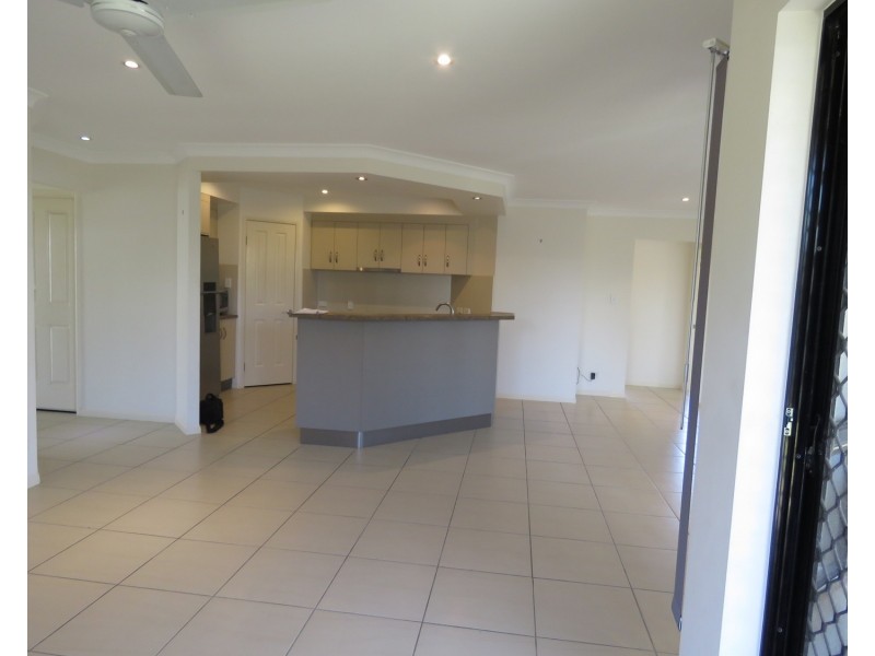 9 Lime Tree Court, Bowen QLD 4805