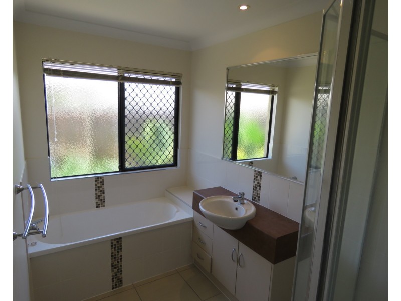 9 Lime Tree Court, Bowen QLD 4805