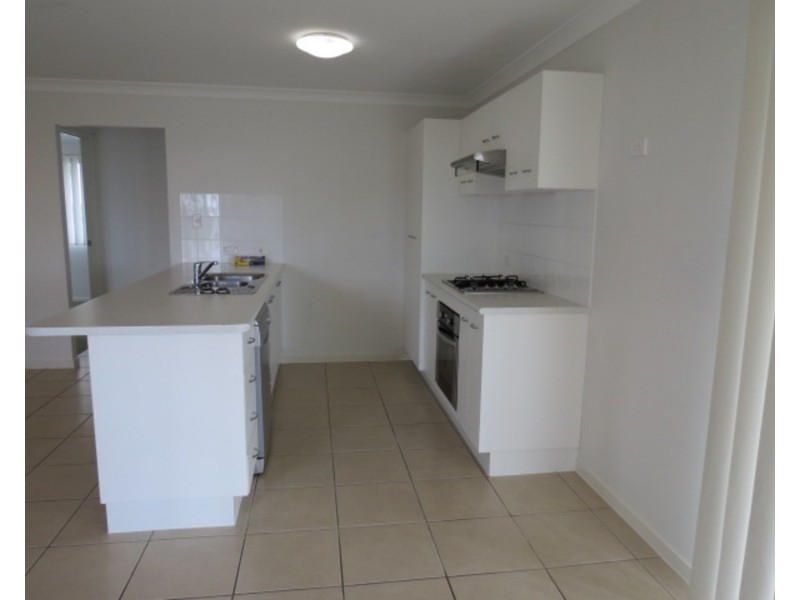 9 Cowrie Street, Bowen QLD 4805