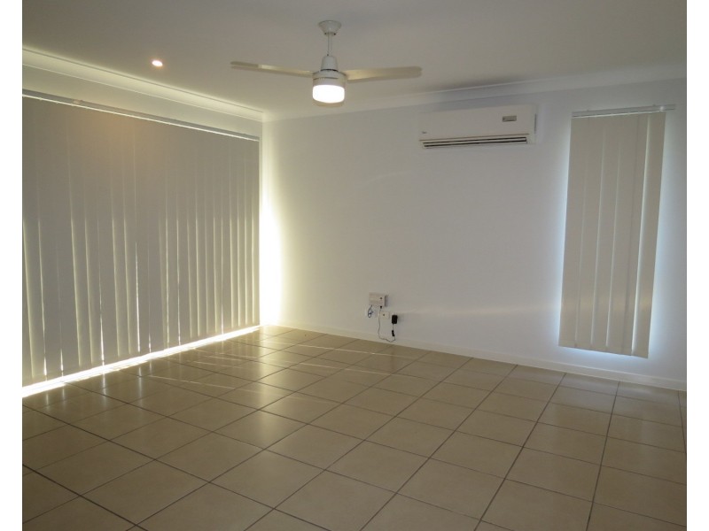 9 Cowrie Street, Bowen QLD 4805
