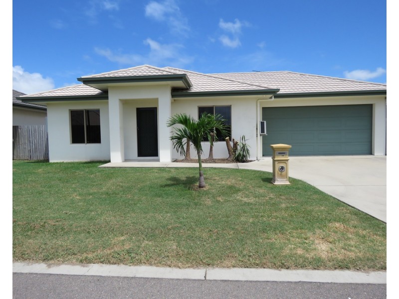 14 Seabreeze Close, Bowen QLD 4805