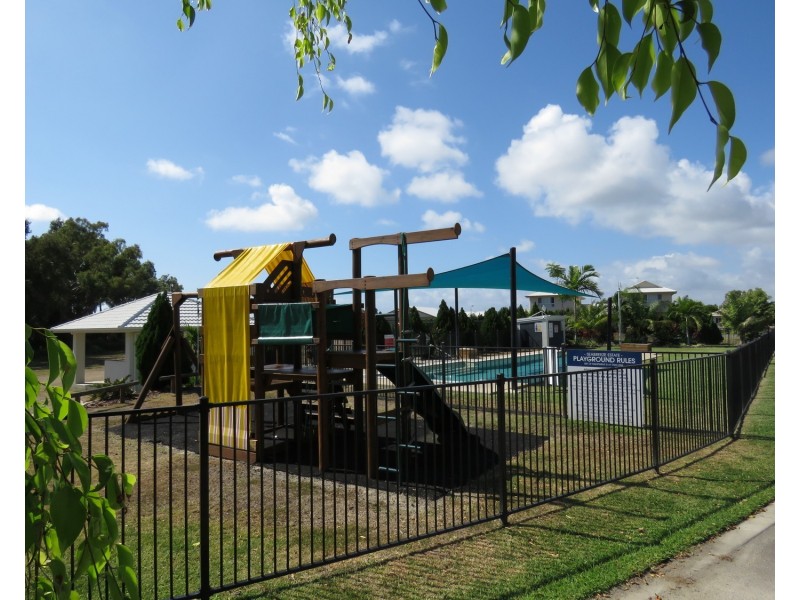 14 Seabreeze Close, Bowen QLD 4805