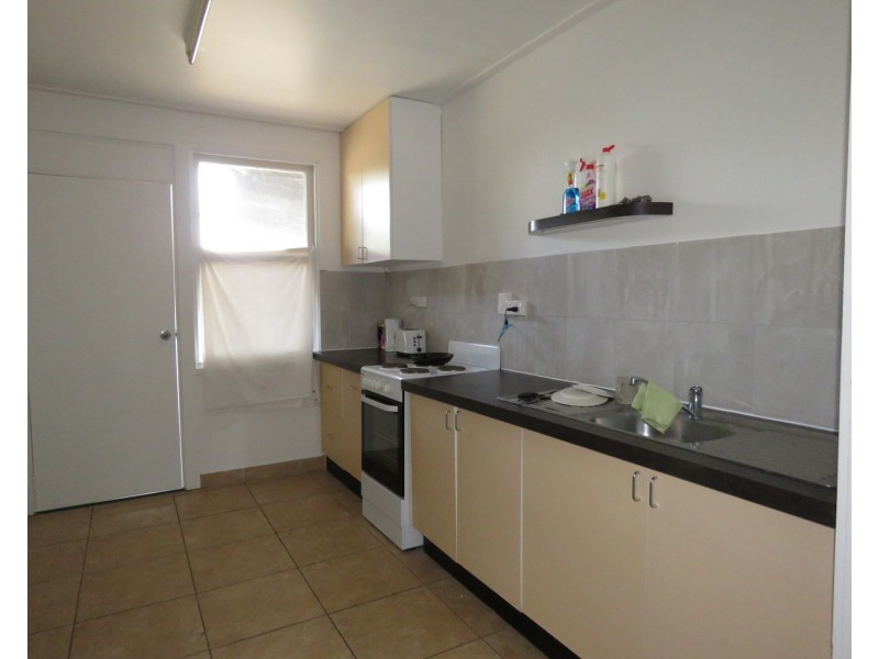 24 Pantall Street, Bowen QLD 4805