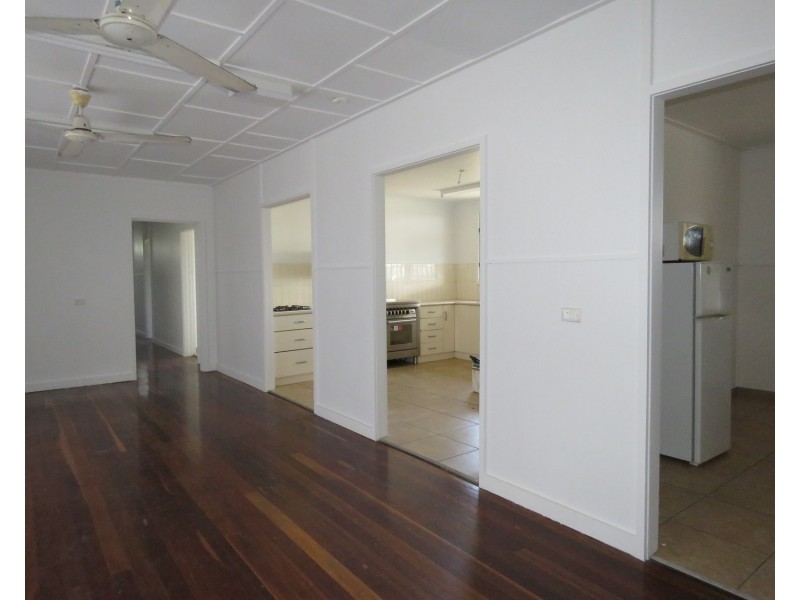 24 Pantall Street, Bowen QLD 4805