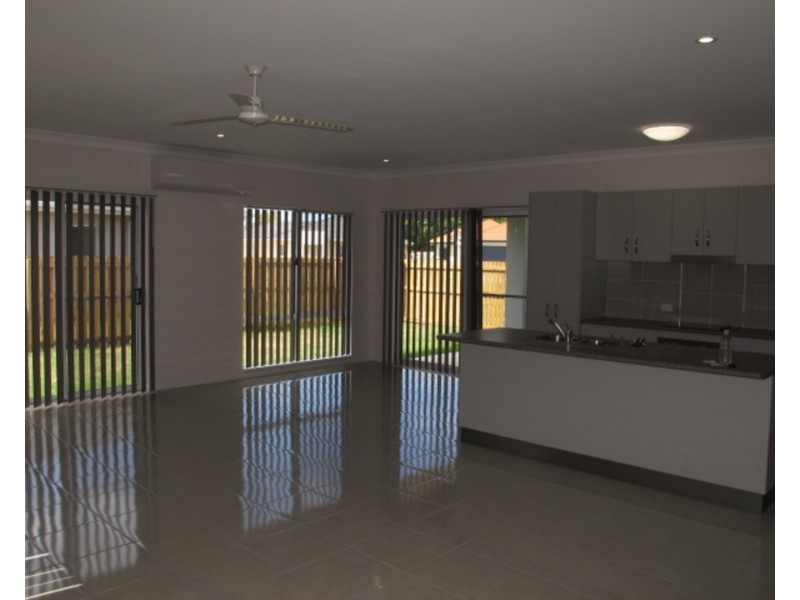 7 Eighth Close, Bowen QLD 4805