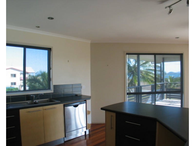 34 Wentworth Street, Bowen QLD 4805