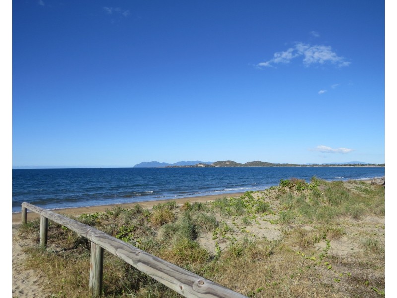 2 Murray Avenue, Bowen QLD 4805