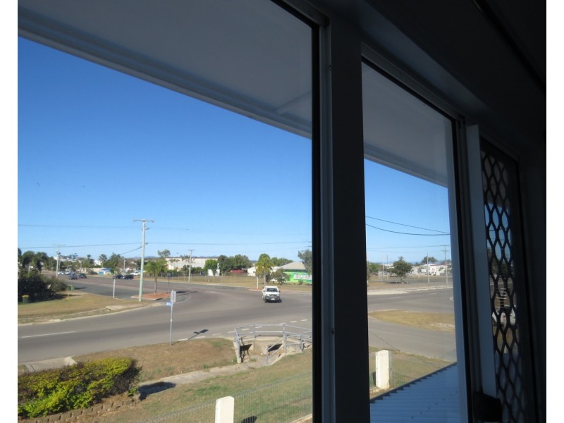 1/17 Leichhardt Street, Bowen QLD 4805