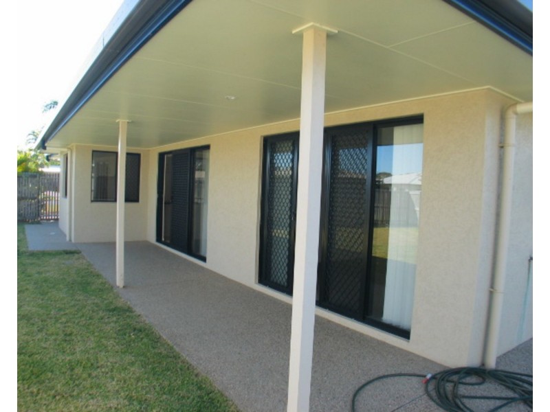 11 Lucinda Place, Bowen QLD 4805