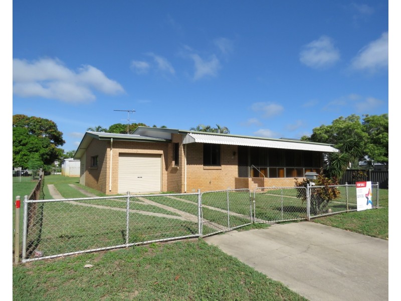 11 Golf Links Road, Bowen QLD 4805