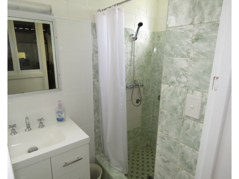 75 Queens Beach Esplanade, Bowen QLD 4805