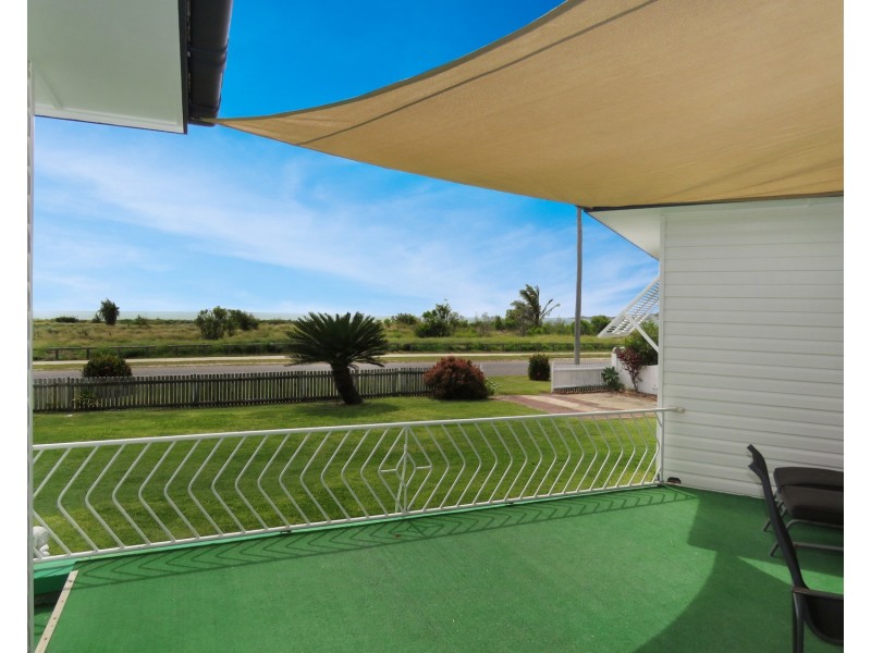 75 Queens Beach Esplanade, Bowen QLD 4805