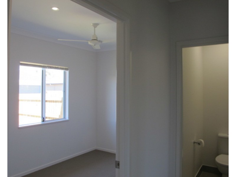 5 Eighth Close, Bowen QLD 4805