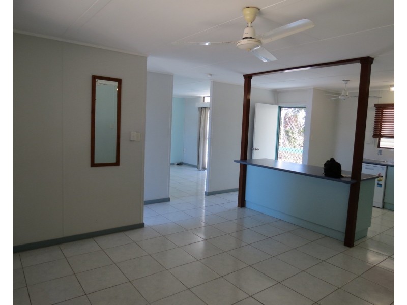 45 Holborne Street, Bowen QLD 4805