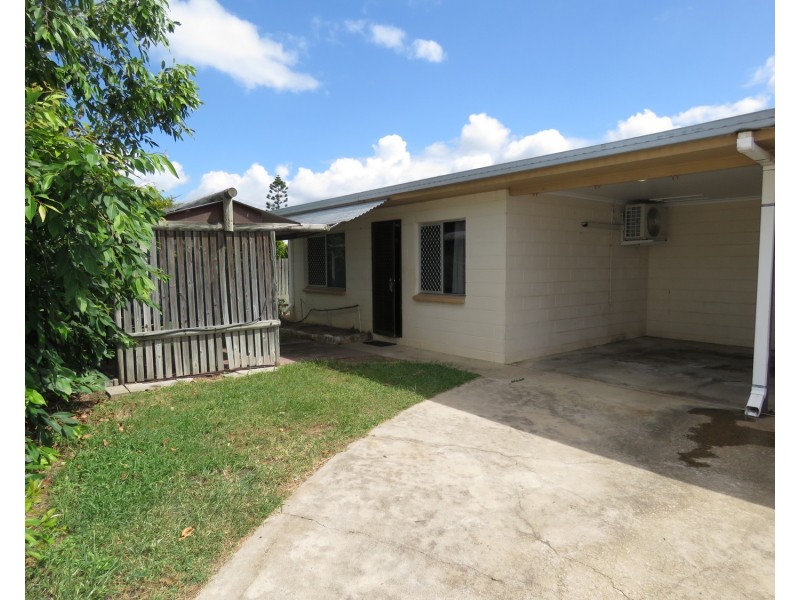 4/89 Powell Street, Bowen QLD 4805