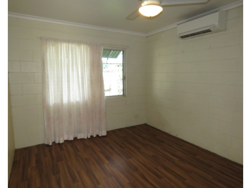 4/89 Powell Street, Bowen QLD 4805
