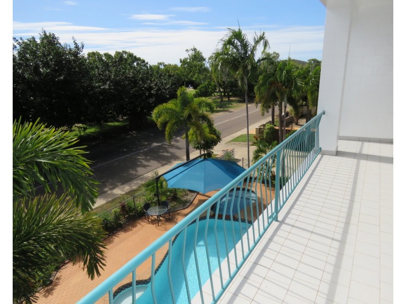 12/89 Horseshoe Bay Road, Bowen QLD 4805