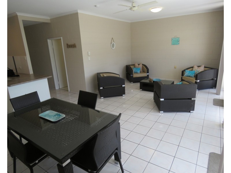 12/89 Horseshoe Bay Road, Bowen QLD 4805