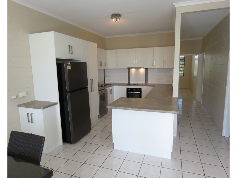 12/89 Horseshoe Bay Road, Bowen QLD 4805