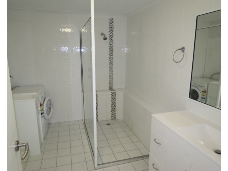 12/89 Horseshoe Bay Road, Bowen QLD 4805