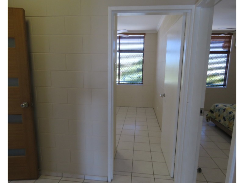 12/89 Horseshoe Bay Road, Bowen QLD 4805