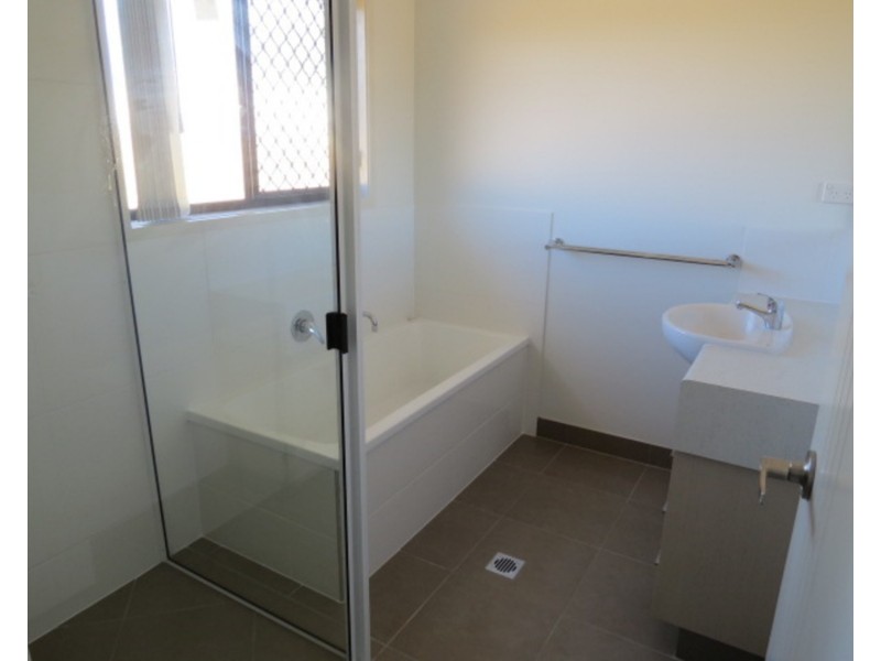 15 Wattle Crescent, Bowen QLD 4805